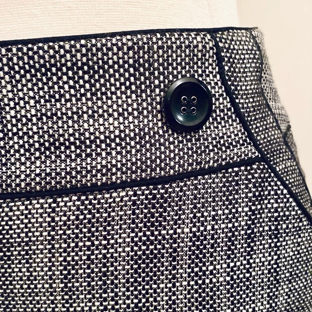 The Limited Black White Metallic Tweed Black Piping Lined Pencil Mini Skirt SZ 2